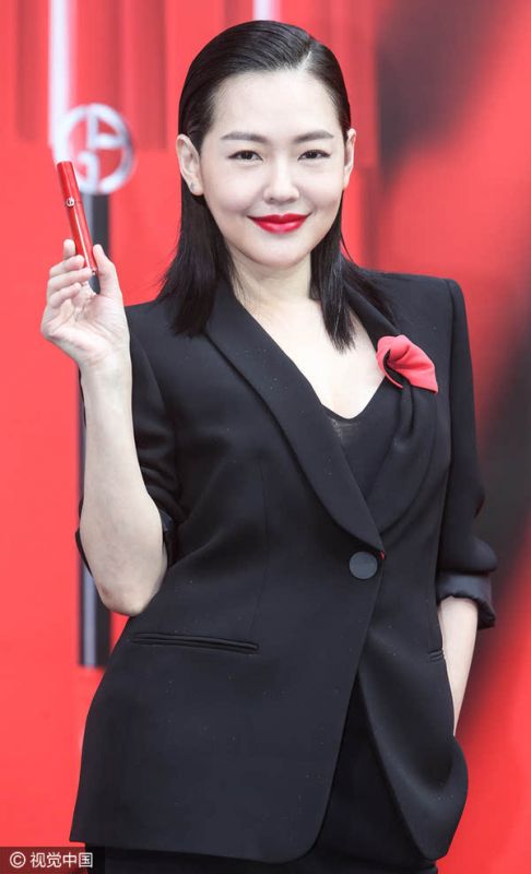 小S“眼”技太强，女明星在时装周喜欢这样“妆”