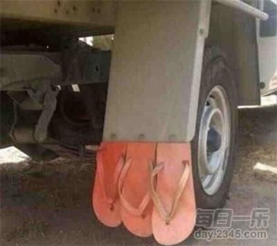 开心一刻笑话大全 笑话大全  这个女友吓死人