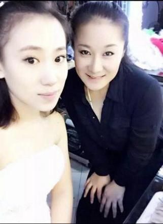 这还是那个土土的丫蛋吗？美得人都认不出啦！