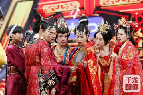 刘晓庆重现女王风采 再现霸气“武则天”获众人“五体投地”式膜拜