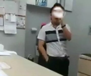 中国患者遭新加坡医生怒怼，看完病后还能回诊室询问医生吗？