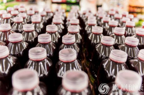 可口可乐9批次产品不合格 涉嫌超范围使用食品添加剂
