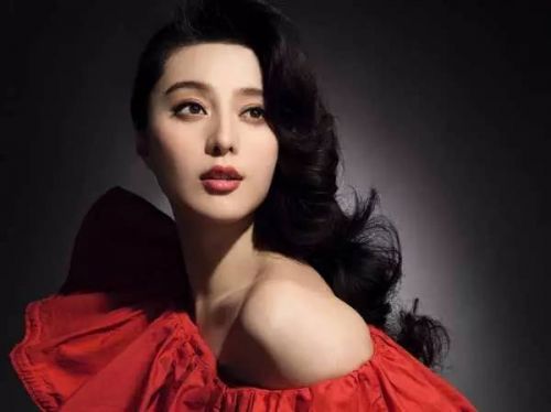 女明星们最想删除的照片！霍思燕那张无敌了...！