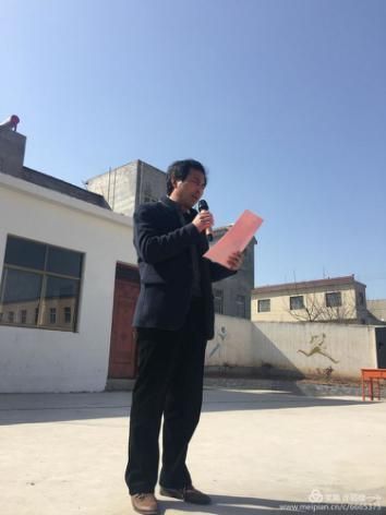杨楼一中感恩励志报告会:感恩——绽放生命中的那份爱