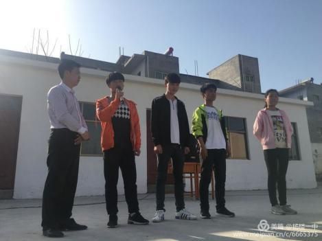 杨楼一中感恩励志报告会:感恩——绽放生命中的那份爱
