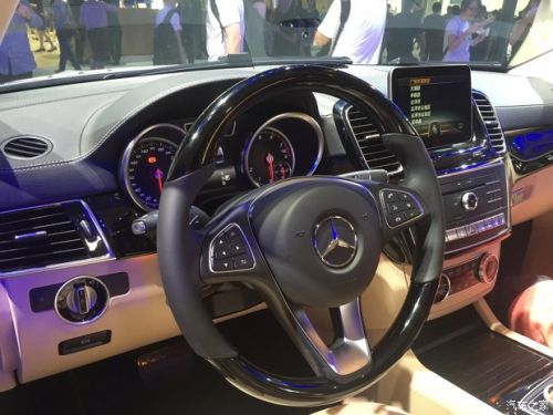 2016广州车展：GLE 500 4MATIC 运动SUV