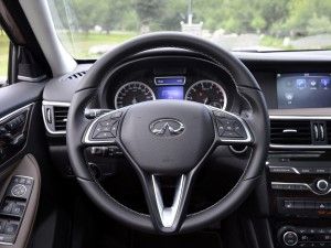 2016广州车展：英菲尼迪QX30 24.98万起