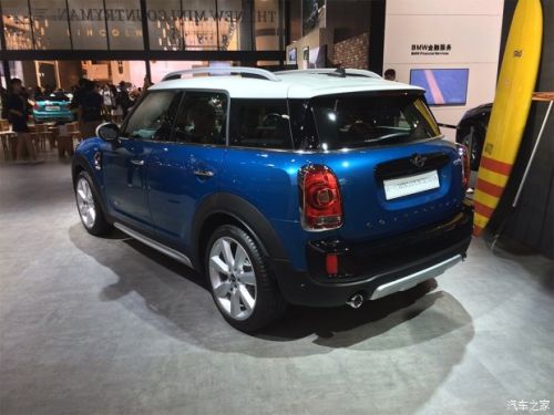 2016广州车展：新MINI COUNTRYMAN首发