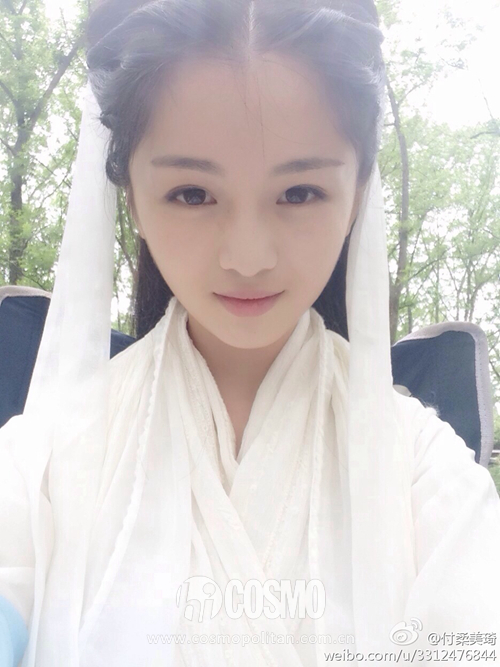 梁朝伟和替身太像？这些明星和他们的替身更让人眼花