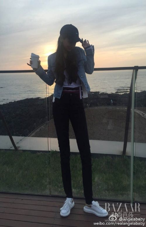 Angelababy不仅有白马王子,她还让童话故事里的所有公主都苏醒了!