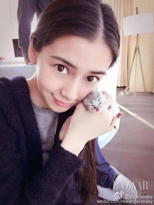 Angelababy不仅有白马王子,她还让童话故事里的所有公主都苏醒了!
