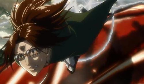 《进击的巨人》第7话剧情爆燃，艾伦VS铠之巨人！