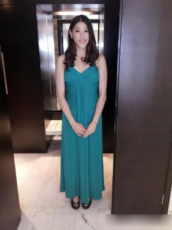 化妆后的中国女排妹子们长这样：朱婷温婉 惠若琪女神范