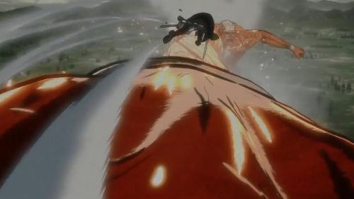 《进击的巨人》第7话剧情爆燃，艾伦VS铠之巨人！