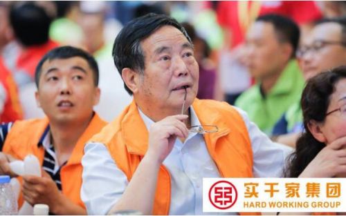 薛杰耀“中国的约翰·库堤斯”