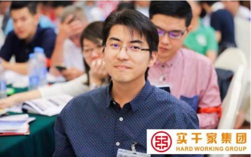 薛杰耀“中国的约翰·库堤斯”