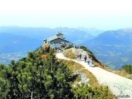 希特勒昔日行宫“鹰巢”变豪华餐厅(组图)