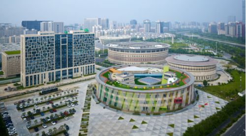 ‘’以梦为马,畅想童趣‘’索易快乐成长中心2周年亲子文化节惊艳落幕