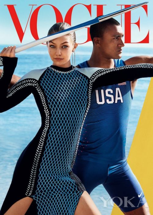 美国版《Vogue》8月号 时尚圈丑照一抓一大把 其实西施总出现在情人镜头下