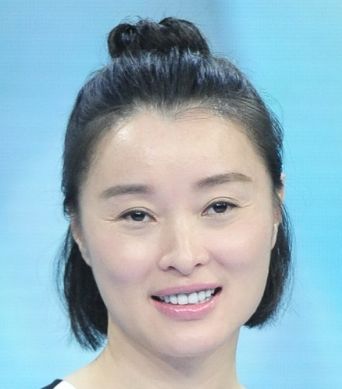罗子君凌玲颜值大PK，决胜因素竟在于发型！
