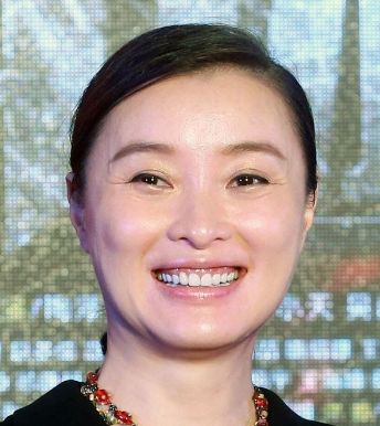 罗子君凌玲颜值大PK，决胜因素竟在于发型！