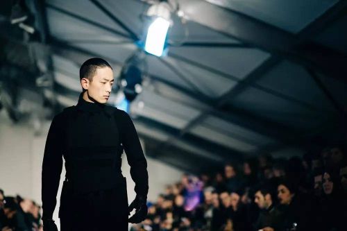 撩妹,衣品重要还是颜值重要?