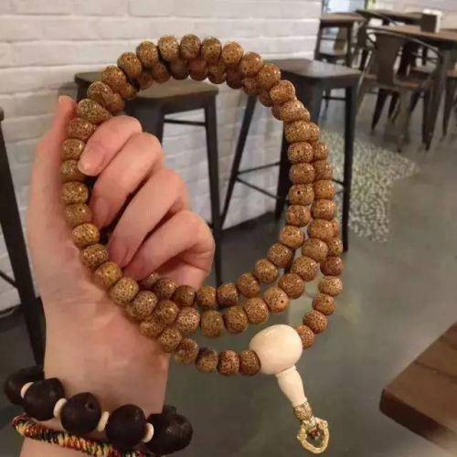 我跟4个姑娘聊了聊，她们眼中恶心到吐的直男穿着