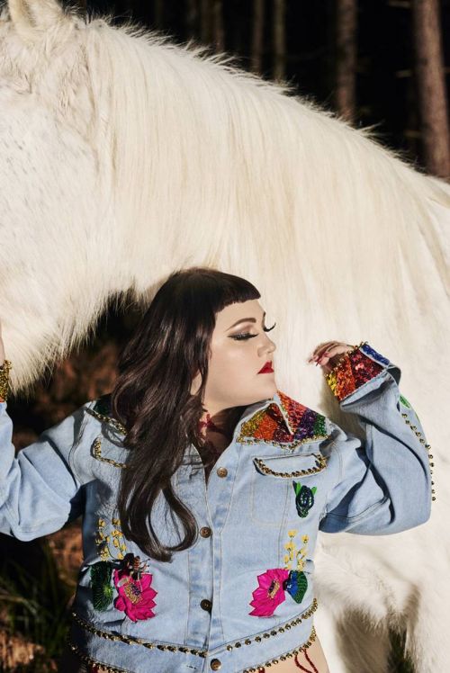 Beth Ditto 对谈 Stella McCartney，好友之间的灵感碰撞