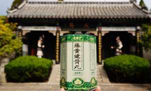 腰疼引起的症状有哪些？腰疼可不是小事