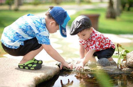 治疗宝宝拉肚子肠炎宁还是妈咪爱？这样用药不纠结